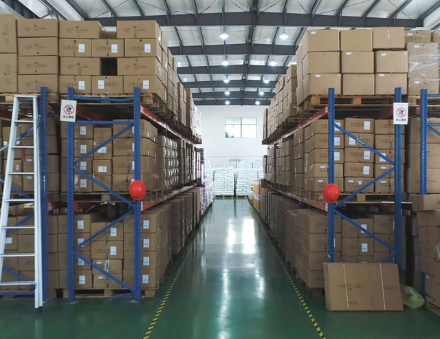 Entrepôt VCI+ NOUVEAUX MATÉRIAUX